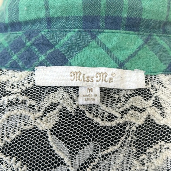 Miss Me Embroidered Flannel Button Down Shirt. Ladies Medium. - Picture 11 of 13